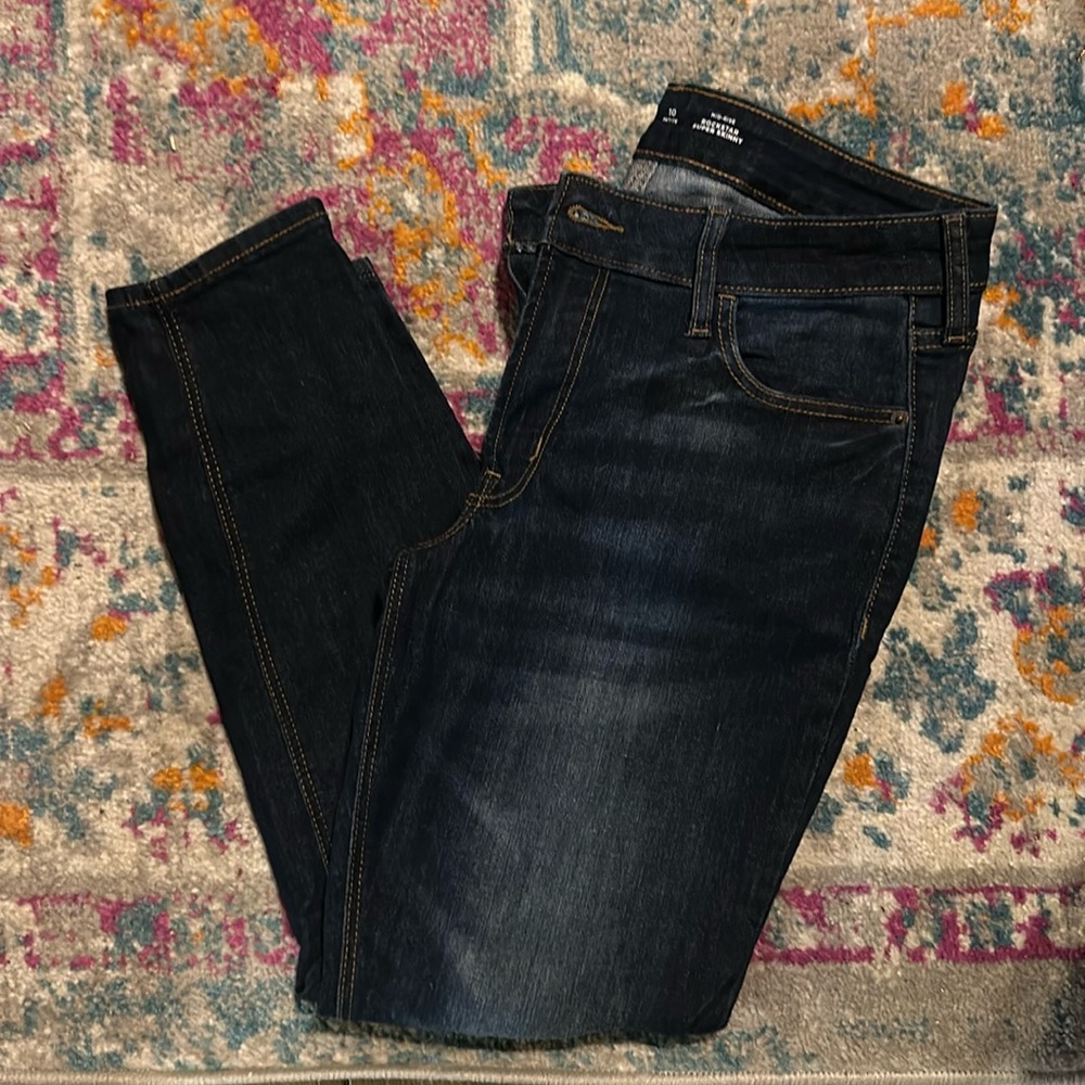 Old Navy Rockstar Super Skinny Size 10